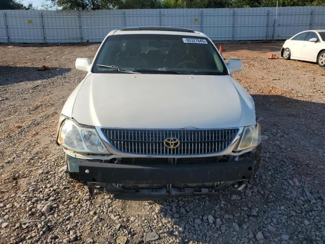 2000 Toyota Avalon xl