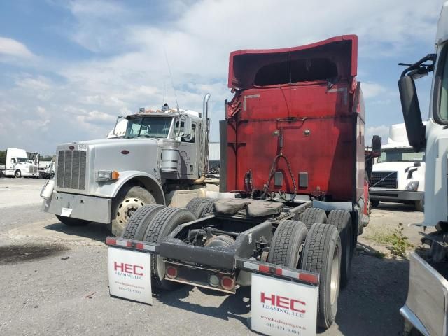 2016 Peterbilt 579 Semi Truck