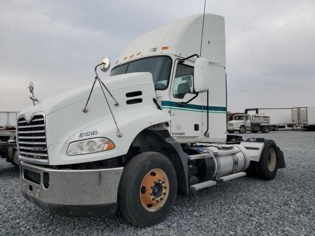 2012 Mack CXU612 Semi Truck