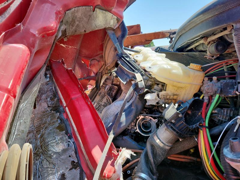 2019 Freightliner Cascadia 126 Semi Truck