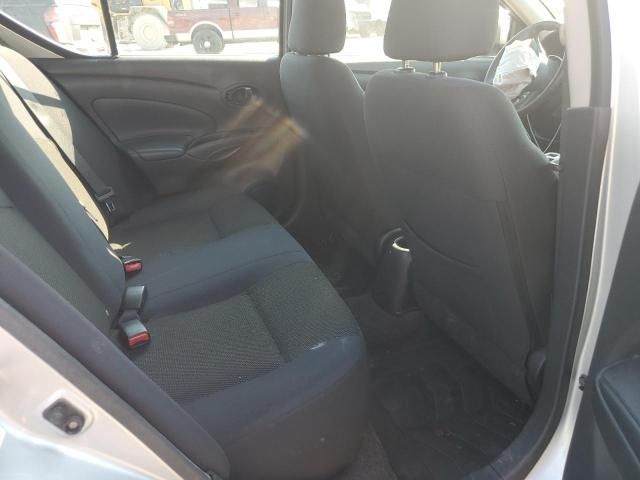2012 Nissan Versa S