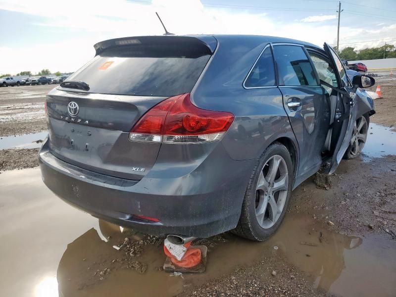 2014 Toyota Venza LE