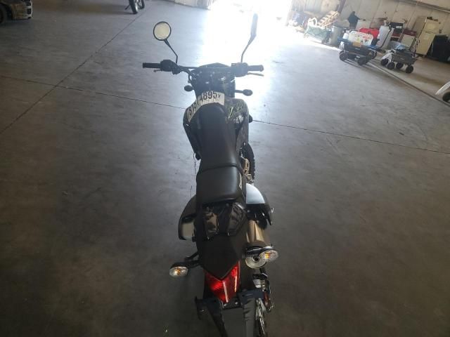 2022 Kawasaki KLX300 D