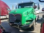 2016 Mack CXU613 Semi Truck