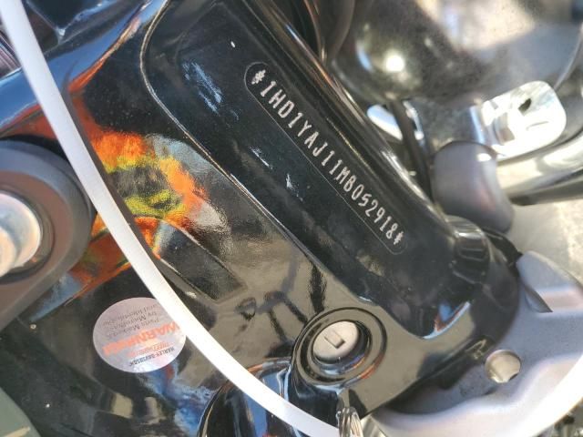 2021 Harley-Davidson Flhc