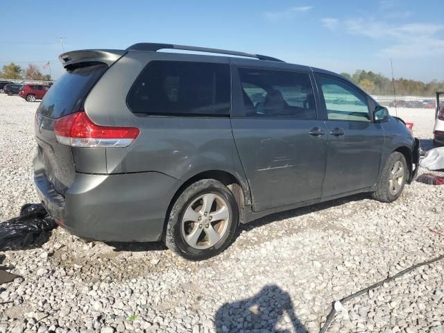 2012 Toyota Sienna LE