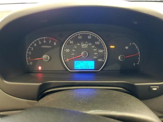 2010 Hyundai Elantra Blue