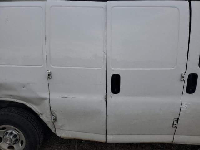 2017 Chevrolet Express G2500