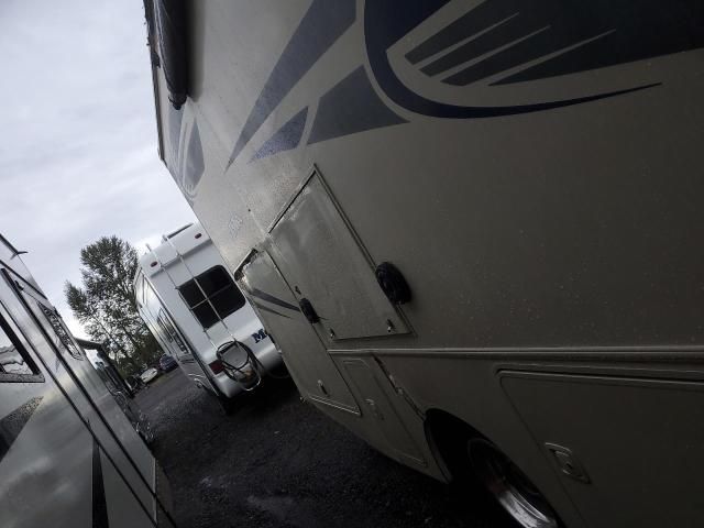 2017 Winnebago 2017 Ford F53