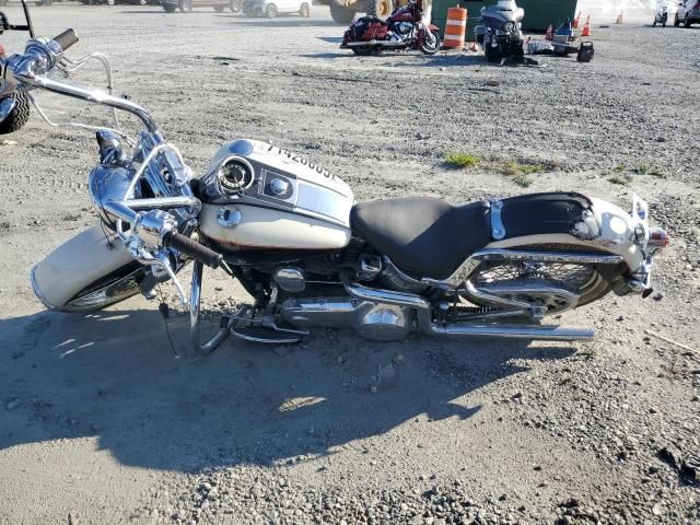 2011 Harley-Davidson Flstn