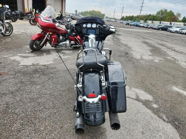 2019 Harley-Davidson Flhx