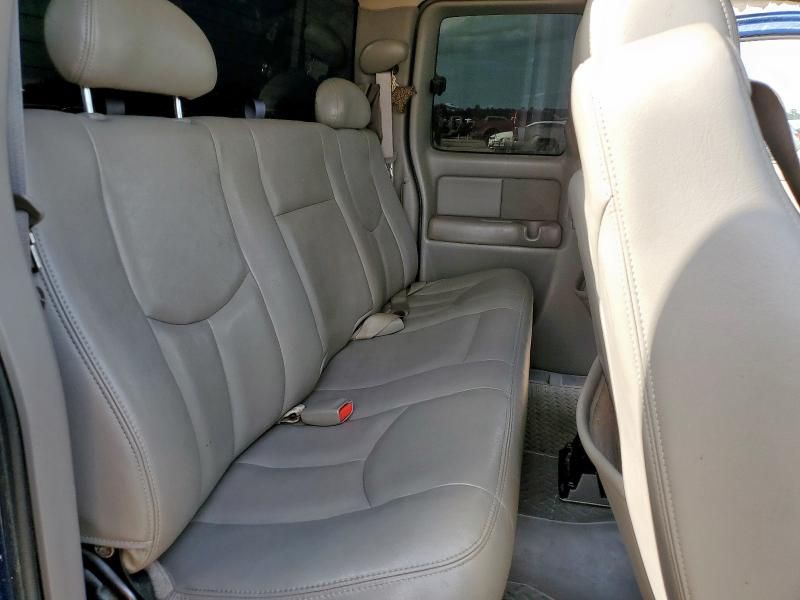 2003 Chevrolet Silverado C1500