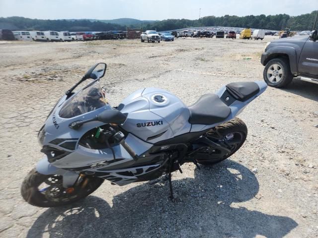 2022 Suzuki GSX-R1000 R