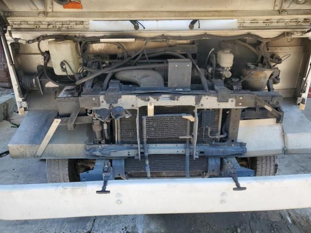 2011 Ford Econoline E450 Super Duty Commercial Stripped Chas