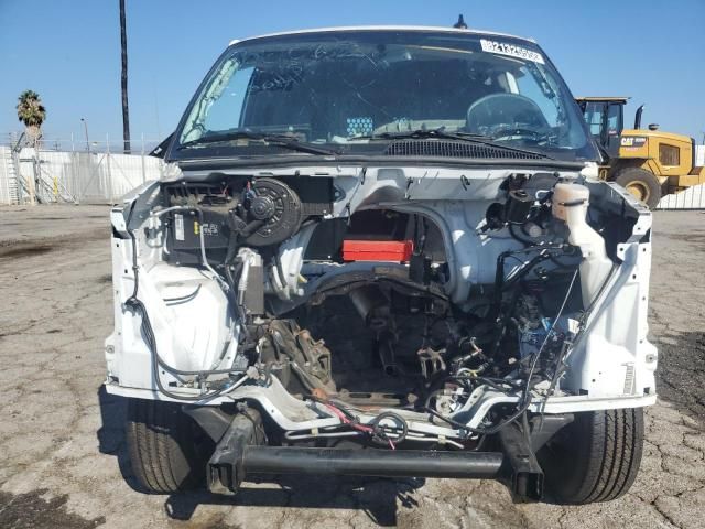 2024 Chevrolet Express G2500