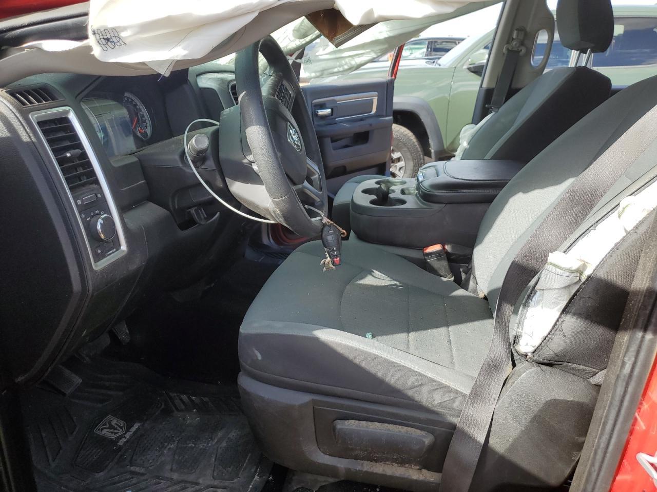 2022 Dodge Ram 1500 Classic slt