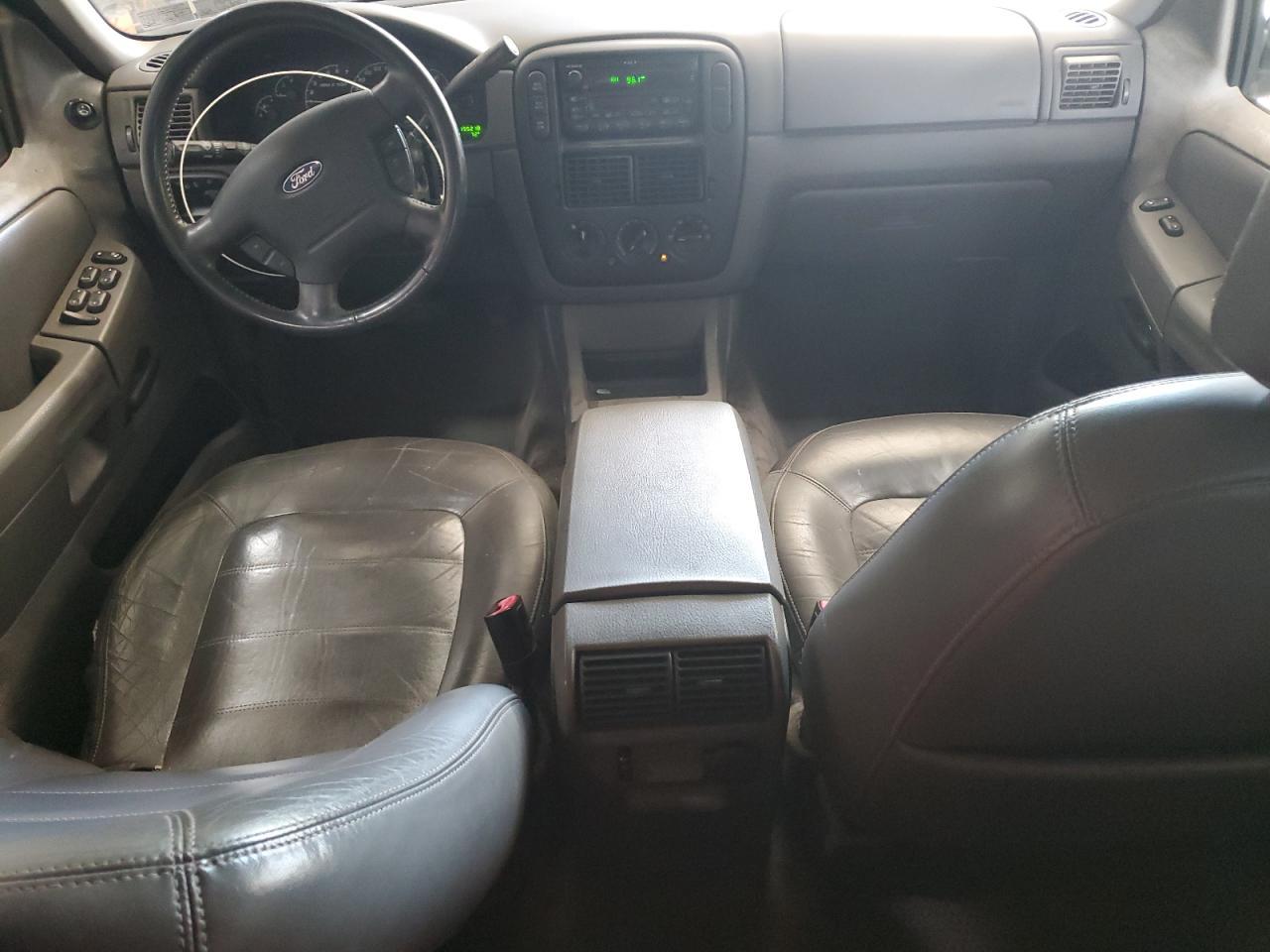 2002 Ford Explorer xlt