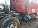 2018 Freightliner Cascadia 126 Semi Truck