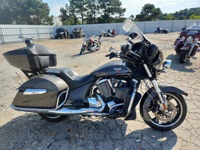 2013 Victory Cross Country Touring