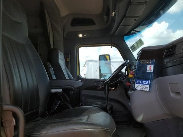 2015 Peterbilt 579 Semi Truck