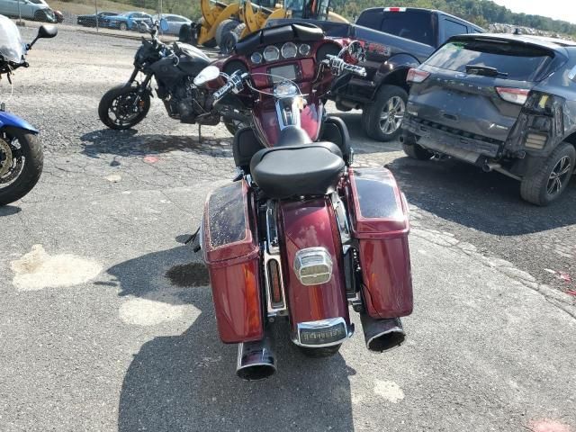 2015 Harley-Davidson Flhtcu Ultra Classic Electra Glide