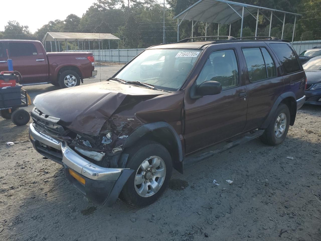 1998 Nissan Pathfinder xe