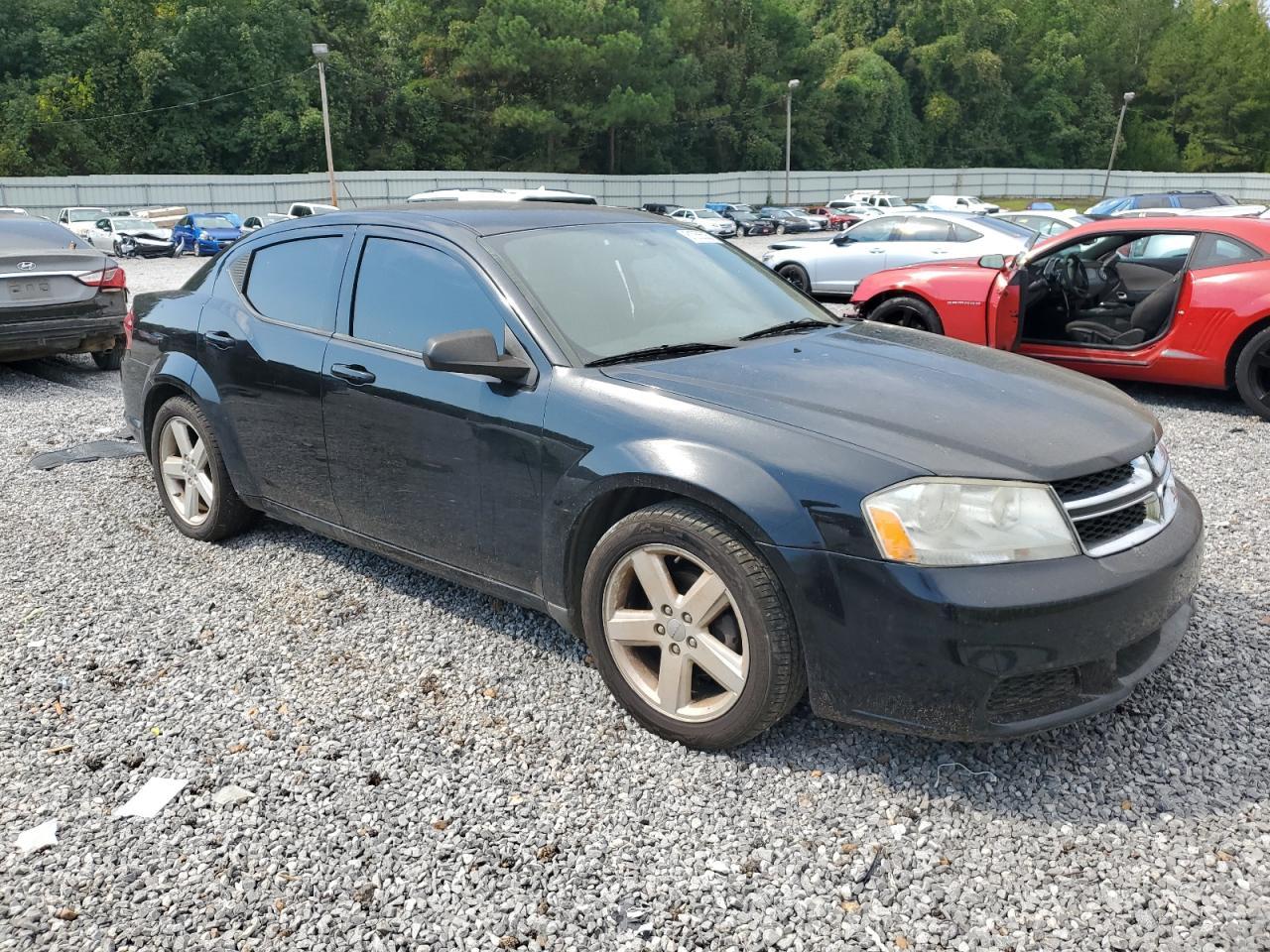 2013 Dodge Avenger se