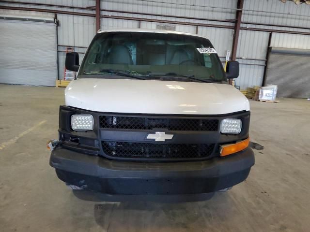 2015 Chevrolet Express G2500