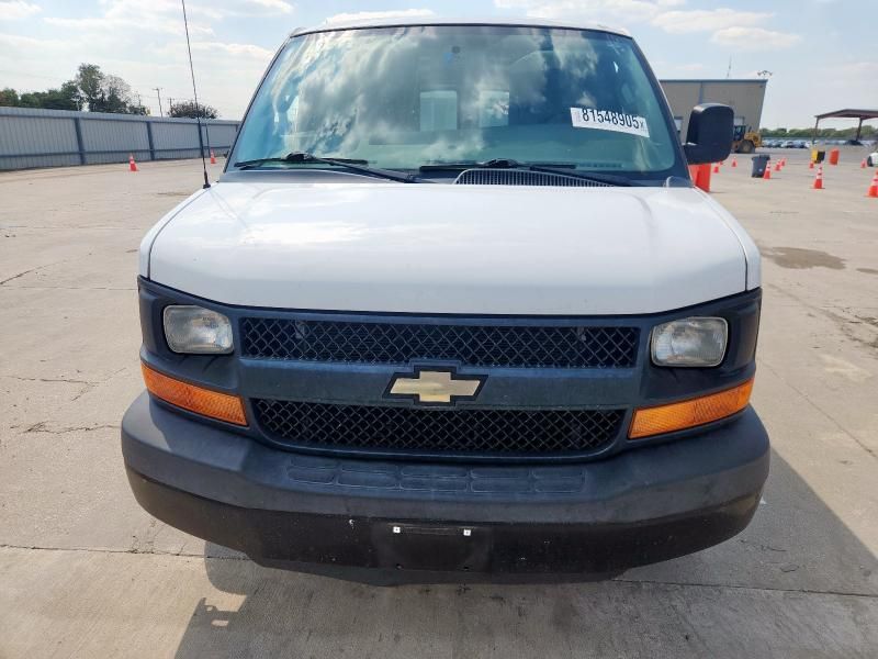 2016 Chevrolet Express G2500