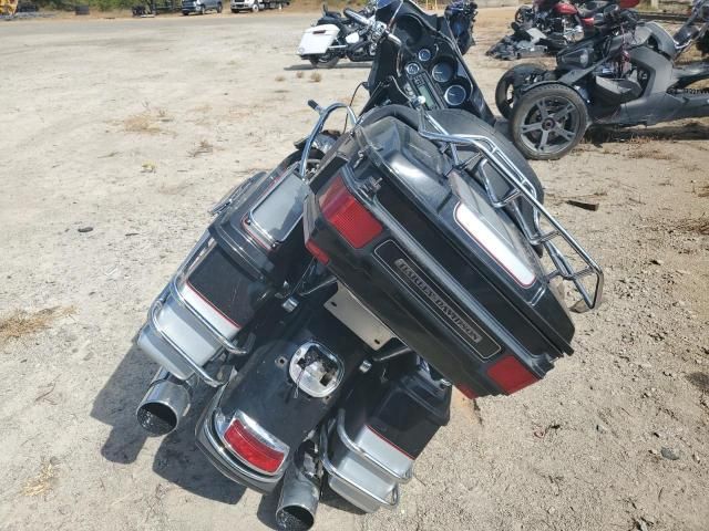 2010 Harley-Davidson Flhtcu