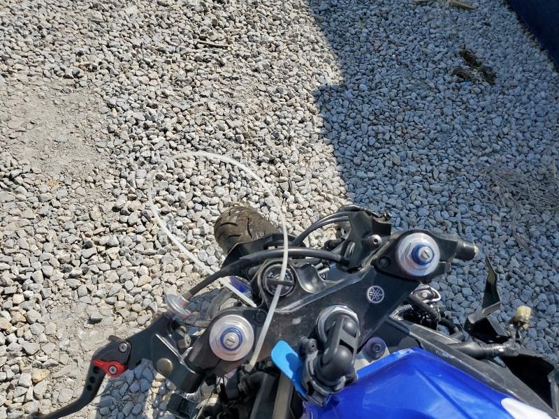 2004 Yamaha YZFR6 L