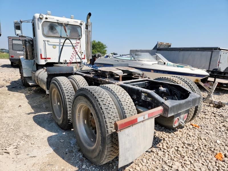 2012 Peterbilt Tractor 2012 Peterbilt 367 Semi Truck