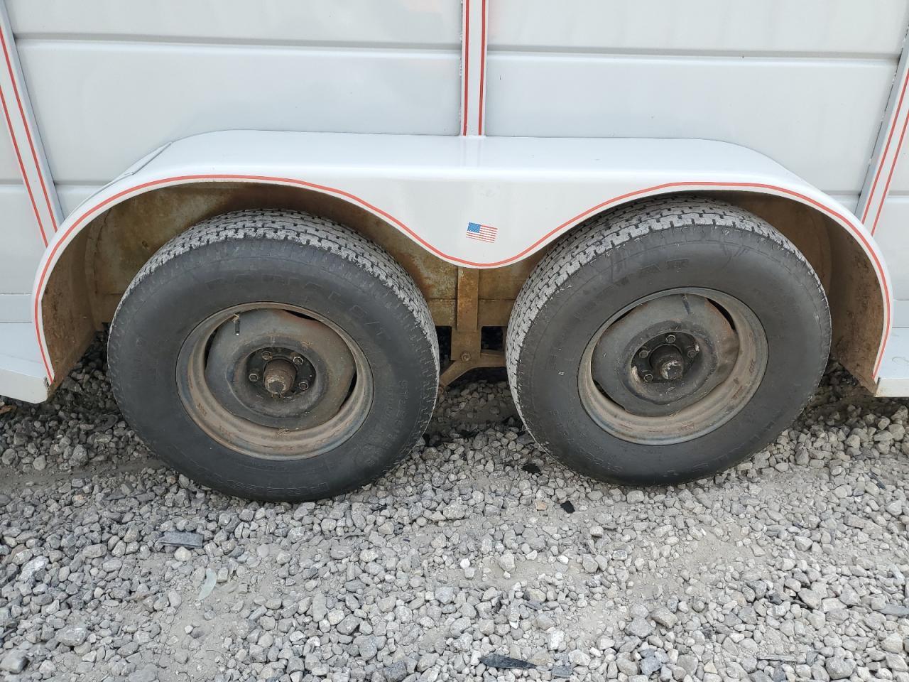 1989 Calico Horse Trai-Livestock Trailer