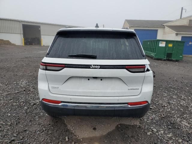 2025 Jeep Grand Cherokee Laredo