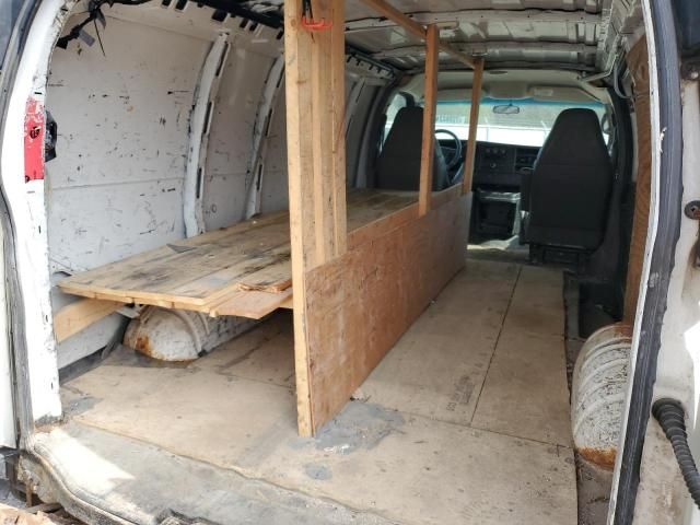 2009 Chevrolet Express G2500