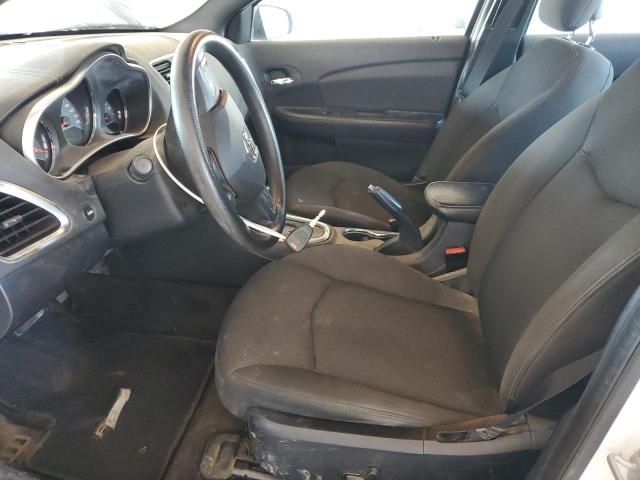 2012 Dodge Avenger se