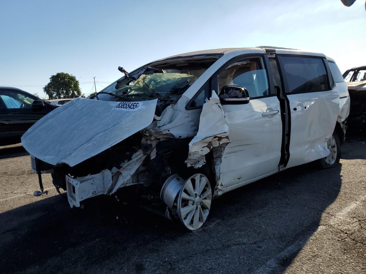 2016 KIA Sedona lx