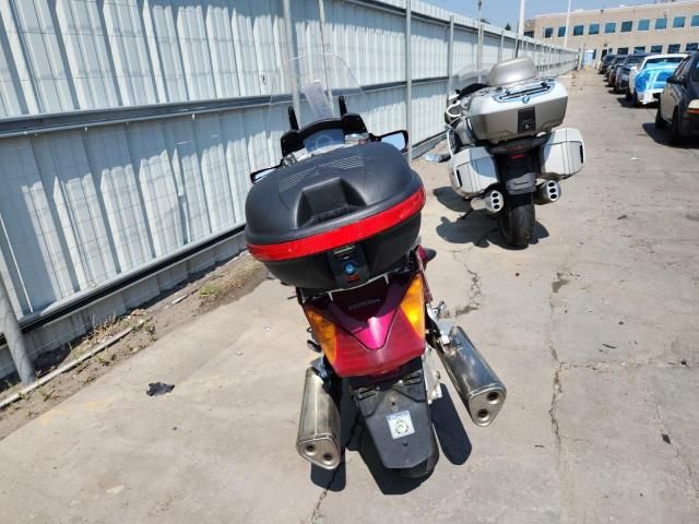 2005 Honda ST1300