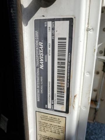 2001 International 4000 4700