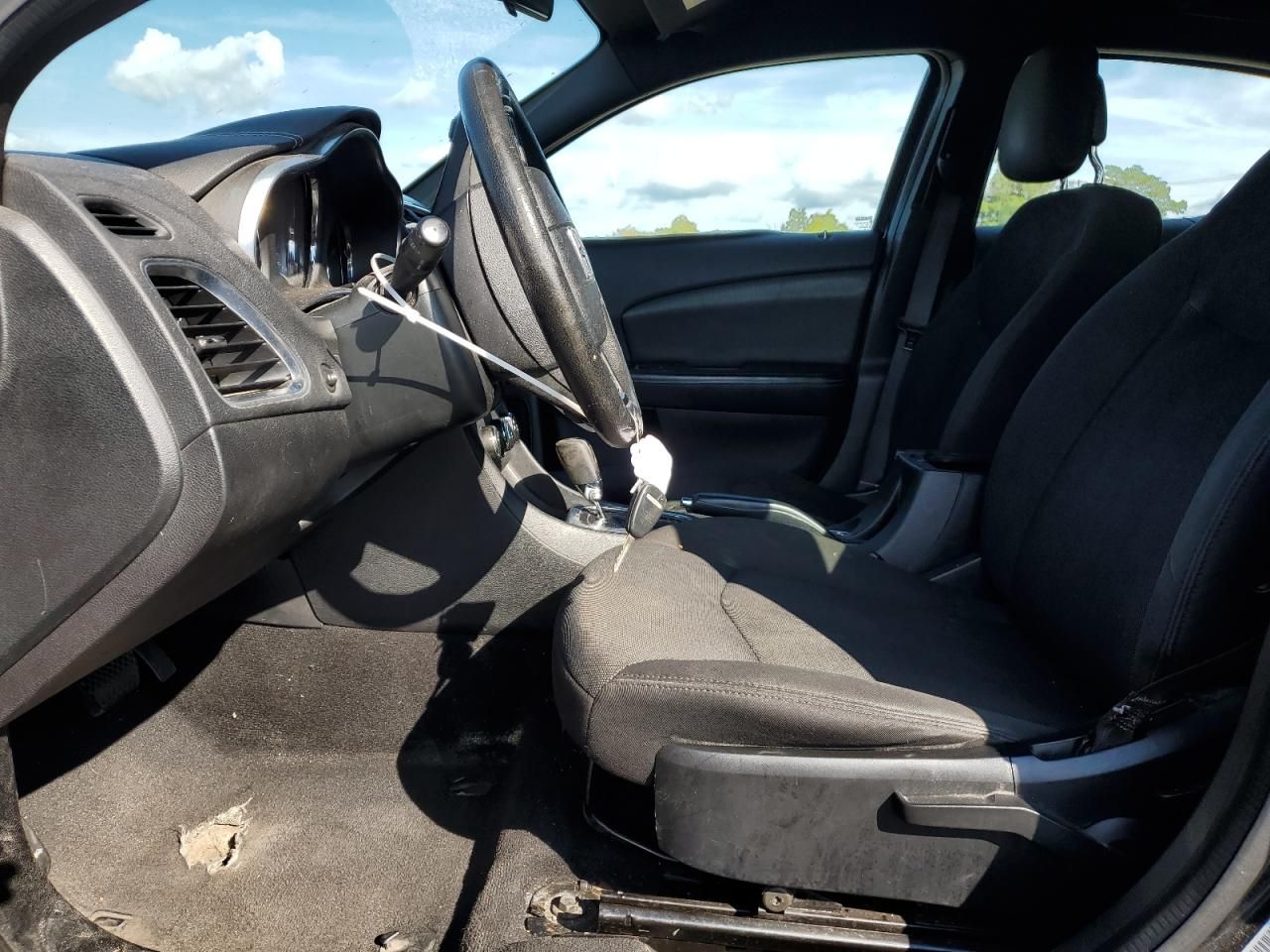 2014 Dodge Avenger se