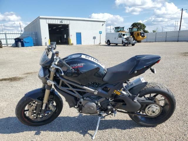 2012 Ducati Monster 1110