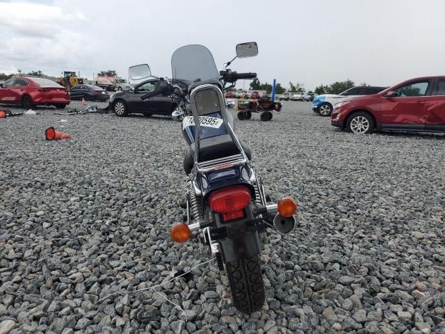 2003 Suzuki GZ250