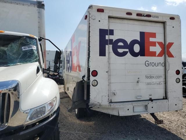 1997 Freightliner Chassis M Line WALK-IN Van
