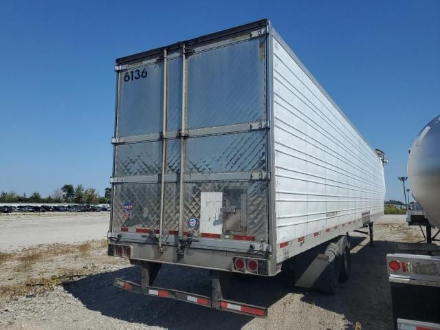 2010 Utility VS2RA Refrigerated Van Trailer