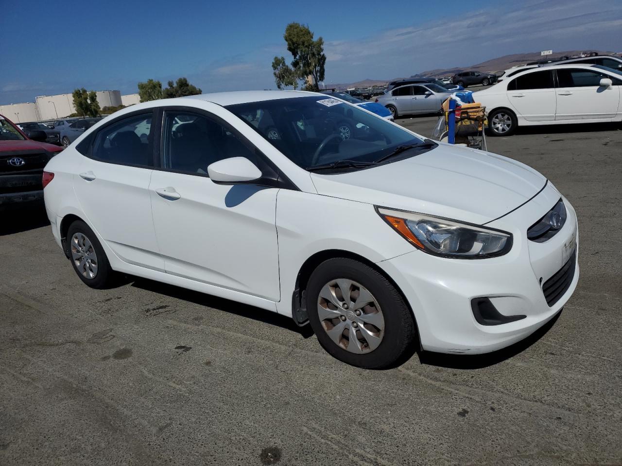 2016 Hyundai Accent se