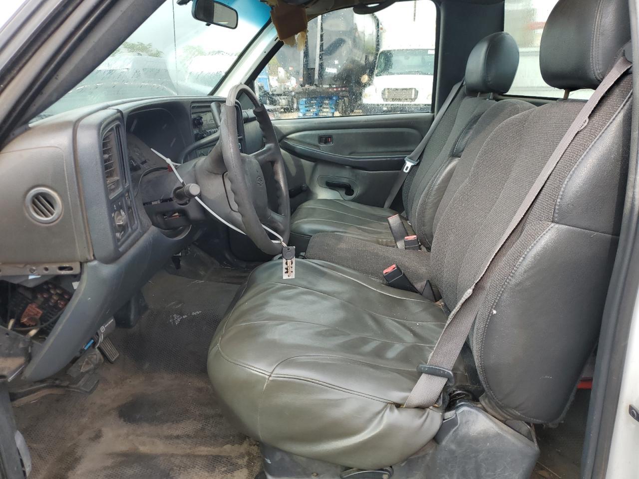 2002 Chevrolet Silverado C1500