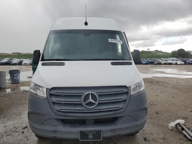 2021 Mercedes-Benz Sprinter 2500