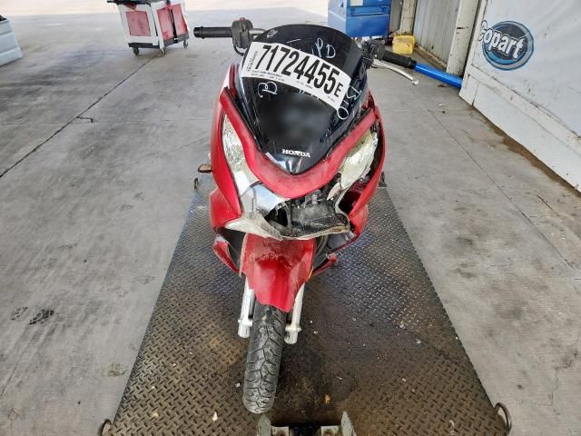 2013 Honda PCX 150