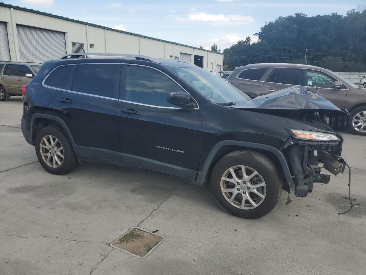 2018 Jeep Cherokee Latitude