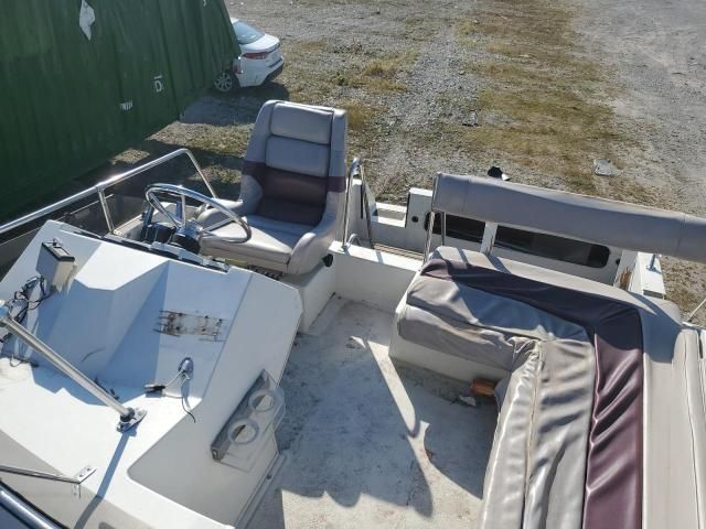 1987 Carver 2767 Santego